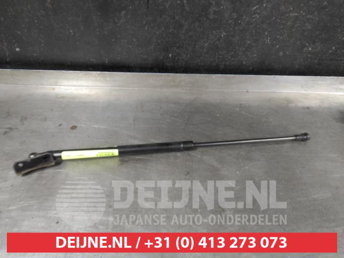 Mitsubishi Outlander Gasdemper rechts-achter O686998