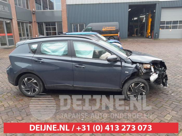Hyundai Bayon Türscheibe 4-türig rechts hinten O686978
