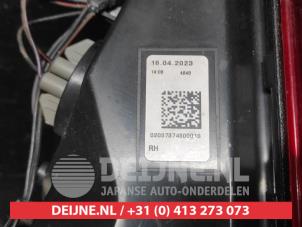 Hyundai Bayon Rücklicht rechts O687100 foto 3