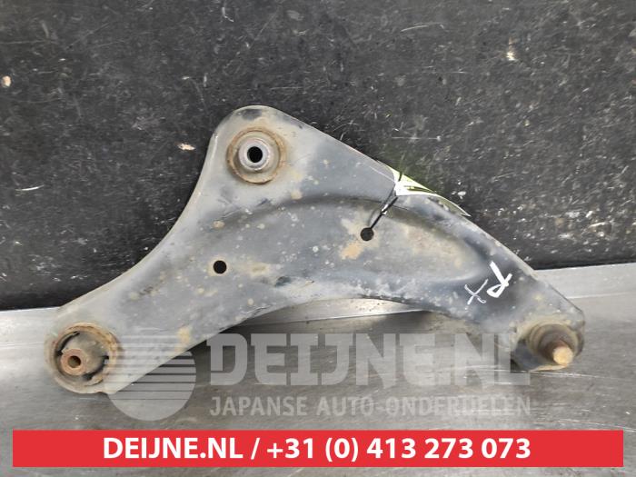 Nissan Leaf Querlenker unten rechts vorne O687143