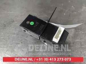 Kia Picanto Multi-functional window switch O687191 photo 2