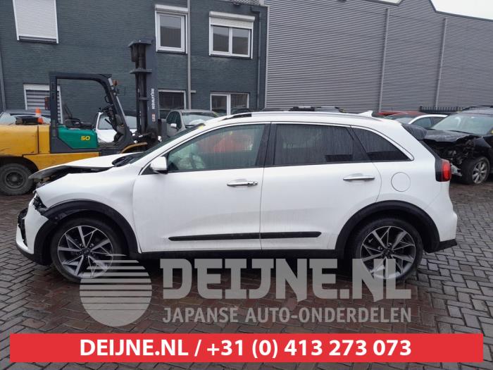 Kia Niro Zusätzliches Fenster 4-türig links hinten O687310
