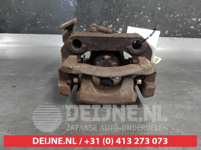 Toyota IQ Remklauw (Tang) links-achter O687344