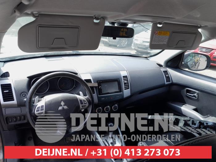 Mitsubishi Outlander Sun visor O687443