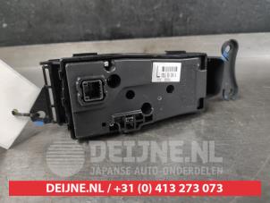 Mazda 2 Navigation control panel O687533 photo 2