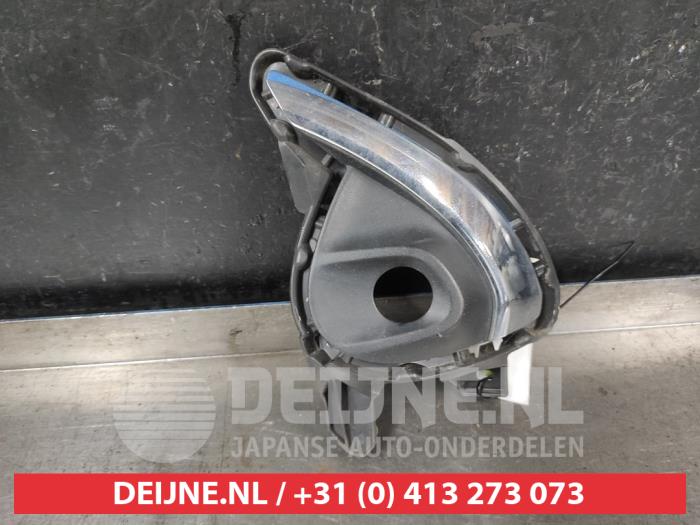 Mazda 2 Bumper grille O687583