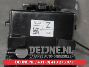 Mazda 2 Licht Schalter O687588 foto 3