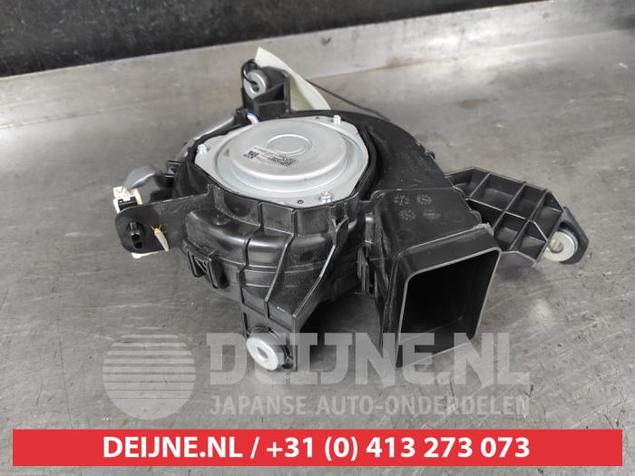 Kia Niro Akkulüfter O687639
