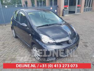 Toyota Aygo Bonnet O687664 photo 3