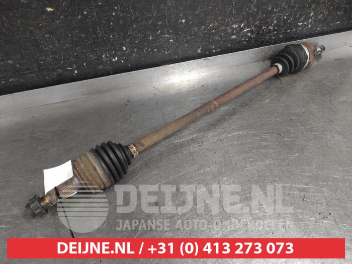 Toyota Aygo Aandrijfas rechts-voor O687687