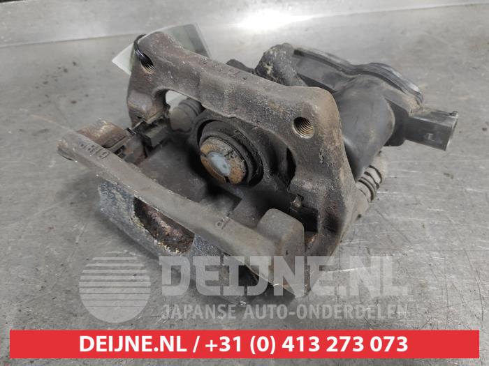 Honda HR-V Rear brake calliper, right O687707