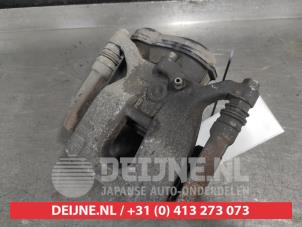 Honda HR-V Rear brake calliper, right O687707 photo 2