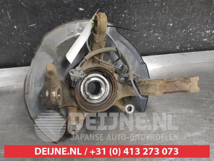 Honda HR-V Knuckle, front left O687708