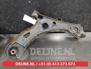 Honda HR-V Draagarm onder links-voor O687710 foto 2