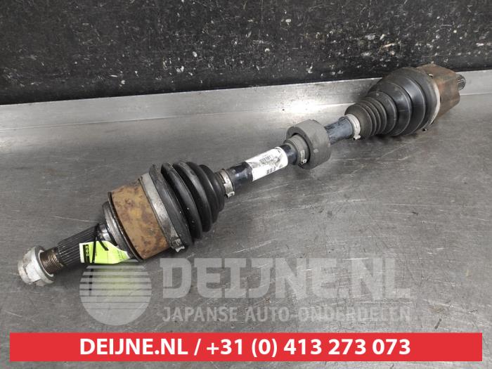 Honda HR-V Front drive shaft, left O687713