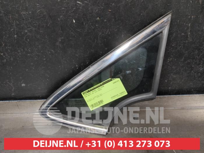 Kia Ceed Zusätzliches Fenster 4-türig links vorne O687714