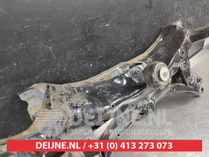 Honda HR-V Subframe O687720 foto 2
