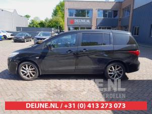 Gebruikte Driehoeks Ruit links-achter Mazda 5 (CWA9) 1.8i 16V Prijs € 35,00 Margeregeling aangeboden door V.Deijne Jap.Auto-onderdelen BV