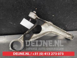 Nissan Qashqai Querlenker unten links vorne O687786 foto 2