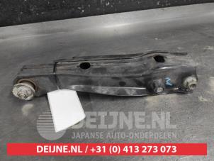 Nissan Qashqai Rear wishbone, left O687798 photo 2