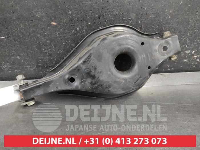 Nissan Qashqai Querlenker rechts hinten O687803