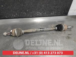 Gebruikte Aandrijfas links-achter Mazda MX-5 (ND) 2.0 SkyActiv G-160 16V Prijs € 100,00 Margeregeling aangeboden door V.Deijne Jap.Auto-onderdelen BV