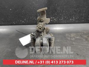 Mazda MX-5 Remklauw (Tang) links-achter O687902 foto 3