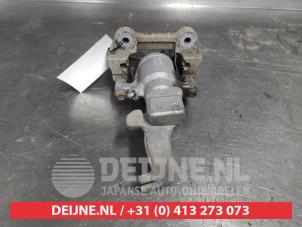 Mazda MX-5 Remklauw (Tang) rechts-achter O687903 foto 2