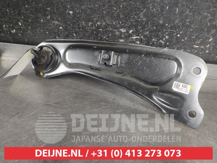 Kia Niro Rear wishbone, left O688078