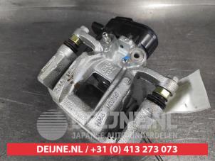 Kia Niro Remklauw (Tang) links-achter O688083 foto 2