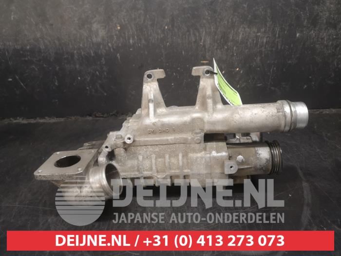 Gebruikte Compressor Nissan Micra (K13) 1.2 12V DIG-S Prijs op aanvraag aangeboden door V.Deijne Jap.Auto-onderdelen BV