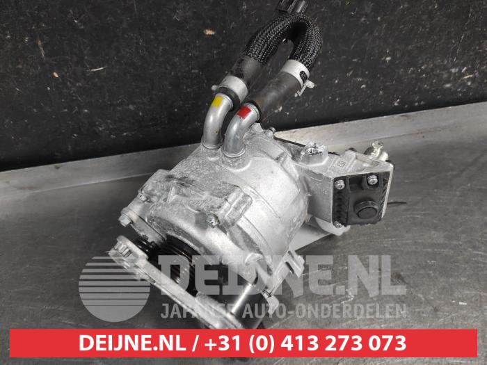 Gebruikte Dynamo Hyundai Kona (OS) 1.6 GDi HEV 16V Prijs op aanvraag aangeboden door V.Deijne Jap.Auto-onderdelen BV