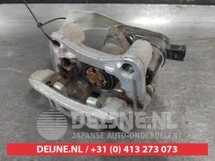 Gebruikte Remklauw (Tang) links-achter Hyundai Kona (OS) 1.6 GDi HEV 16V Prijs op aanvraag aangeboden door V.Deijne Jap.Auto-onderdelen BV