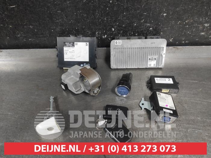 Toyota Yaris Steuergerät Motormanagement O688381