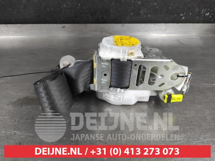 Toyota Rav-4 Sicherheitsgurt rechts vorne O688389