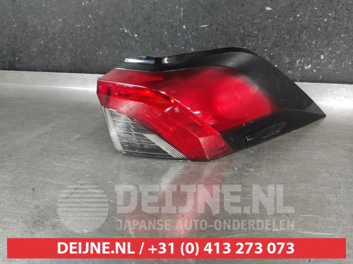 Toyota Rav-4 Rücklicht rechts O688438
