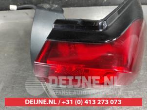 Toyota Rav-4 Rücklicht rechts O688438 foto 2