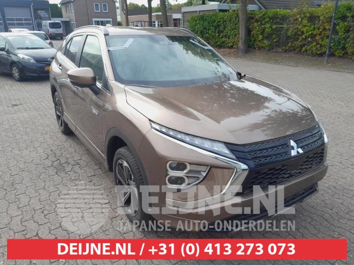 Mitsubishi Eclipse Cross Front end, complete O688580