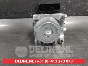 Mazda 2 ABS Pumpe O688686 foto 3