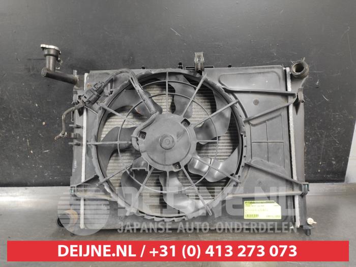 Hyundai I30 Radiateur O688731