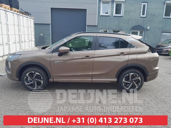 Mitsubishi Eclipse Cross Türscheibe 4-türig links vorne O688746