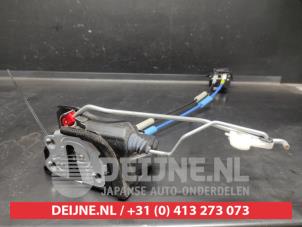 Kia Picanto Door lock mechanism 4-door, front left O688797 photo 2