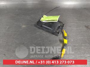 Gebruikte Dode hoek sensor Hyundai Kona (OS) 2.0 N Turbo 16V Prijs € 100,00 Margeregeling aangeboden door V.Deijne Jap.Auto-onderdelen BV