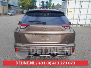 Gebruikte Achterklep reflector rechts Mitsubishi Eclipse Cross (GK/GL) 2.4 16V PHEV 4x4 Prijs € 100,00 Margeregeling aangeboden door V.Deijne Jap.Auto-onderdelen BV