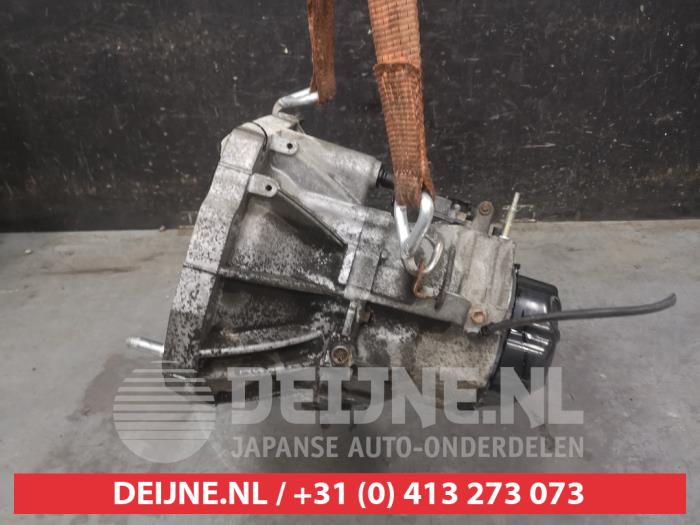 Gebruikte Versnellingsbak Suzuki SX4 (EY/GY) 1.6 16V 4x2 Prijs € 150,00 Margeregeling aangeboden door V.Deijne Jap.Auto-onderdelen BV