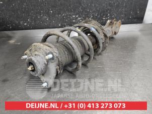 Hyundai IX35 Stoßdämpferstrebe rechts vorne O689000 foto 2