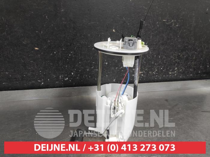 Gebruikte Tank element Pomp Mitsubishi Eclipse Cross (GK/GL) 2.4 16V PHEV 4x4 Prijs € 125,00 Margeregeling aangeboden door V.Deijne Jap.Auto-onderdelen BV