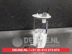 Gebruikte Tank element Pomp Mitsubishi Eclipse Cross (GK/GL) 2.4 16V PHEV 4x4 Prijs € 125,00 Margeregeling aangeboden door V.Deijne Jap.Auto-onderdelen BV