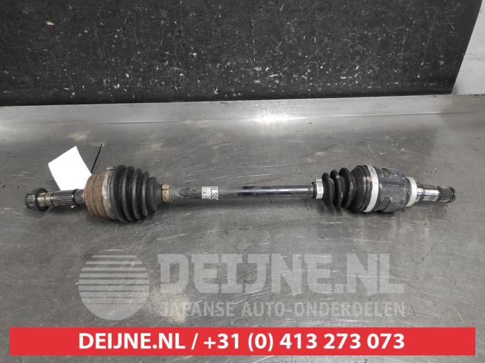 Toyota Aygo Antriebswelle links vorne O689019