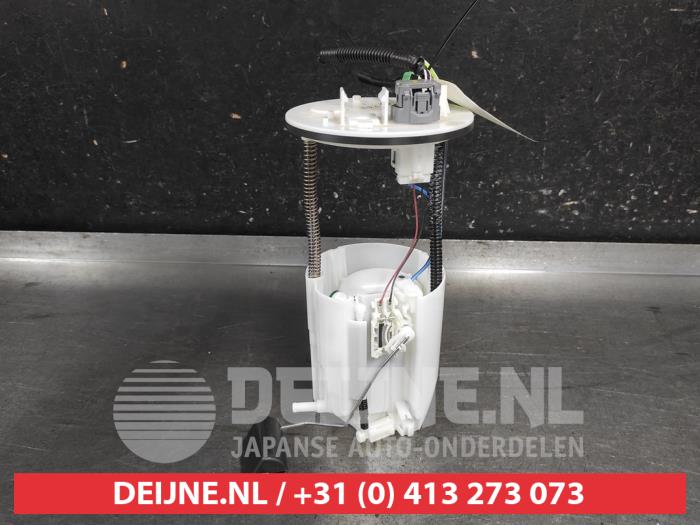 Gebruikte Tank element Pomp Mitsubishi Eclipse Cross (GK/GL) 2.4 16V PHEV 4x4 Prijs € 100,00 Margeregeling aangeboden door V.Deijne Jap.Auto-onderdelen BV